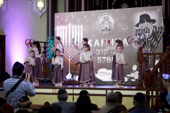 Мер Харкова привітав єврейську громаду з Ханукою